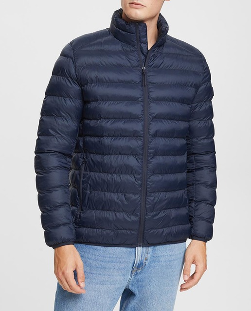 Imagen 0 de Abrigo de hombre ultralight corto material reciclado