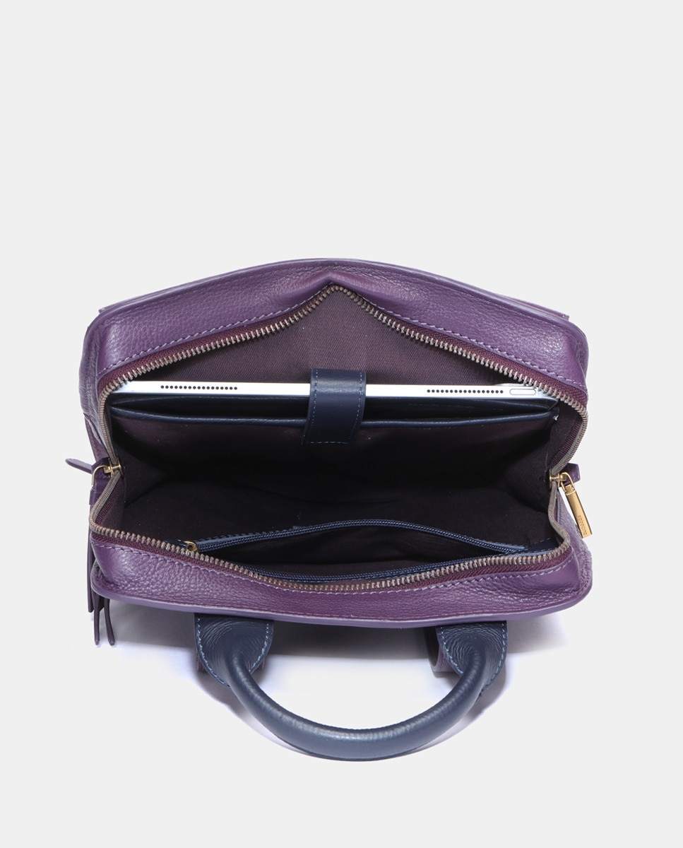 Mochila em Pele com Detalhes Dourados e Fecho de Correr Lilás-5