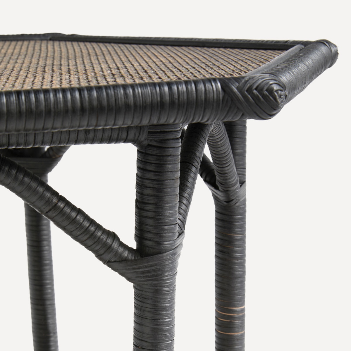 Mesa Auxiliar de Rotim Tera Preto-5