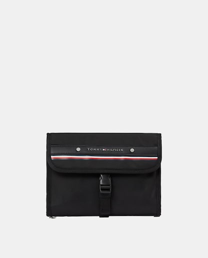 Imagen 0 de Neceser con hebilla con compartimentos interiores en negro