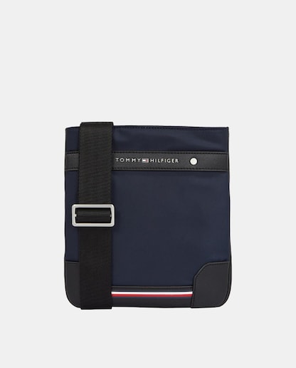 Imagen 0 de Bandolera plana con logotipo y bandera en la parte frontal