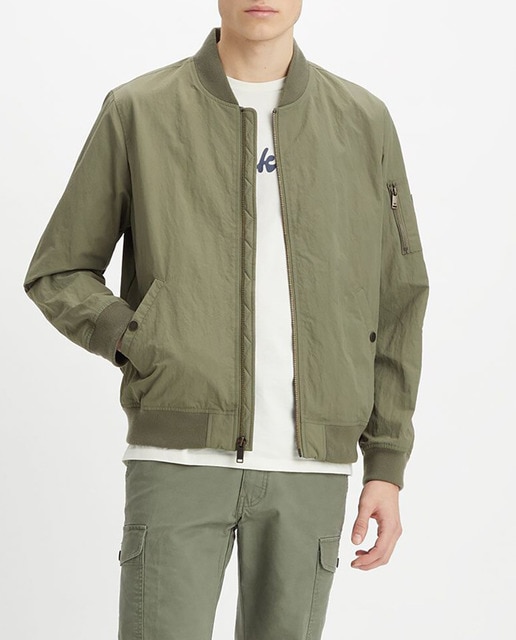 Imagen 0 de Chaqueta de hombre tipo bomber, color verde.