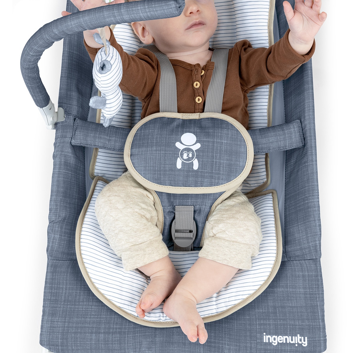 Rede e Cadeira de Baloiço + Ingenuity + Happy Belly Rock-to-Bounce Massage Seat - Chambray Azul-6