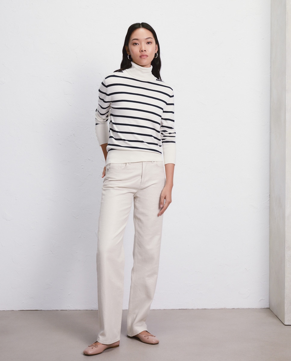 Camisola de Malha Básica com Gola Dobrada Branco-2