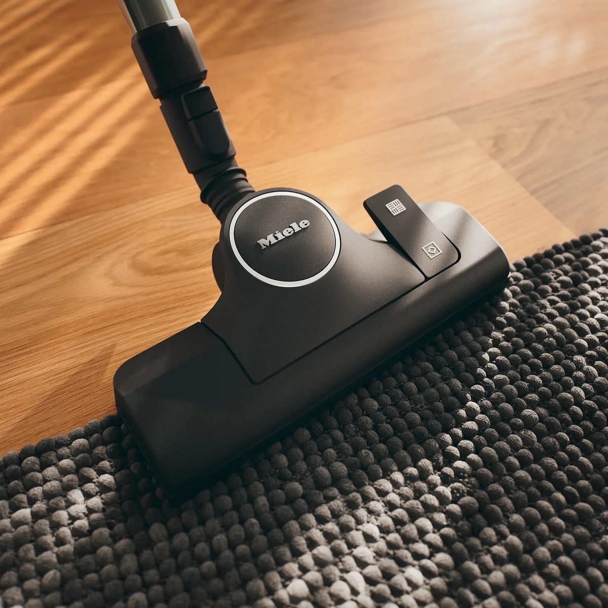 Aspirador Sem Saco Miele Boost CX1 Cat & Dog PowerLine - Preto Obsidian Black-5