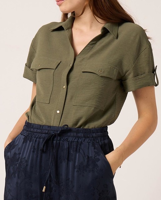 Imagen 0 de Camisa manga corta mujer cuello camisa acabado en pico