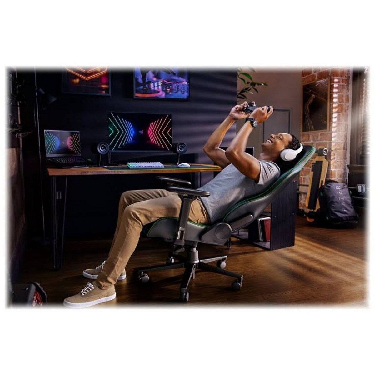 Cadeira Gaming Razer Enki - Preto/Verde 5