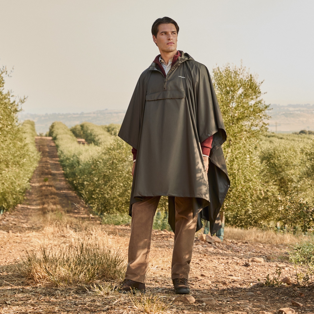 Poncho de Homem Verde-escuro-1