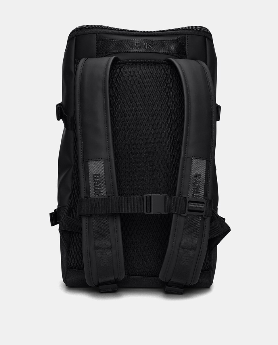 Mochila Impermeável com Bolsos à Frente Trail Cargo Backpack Preto-2