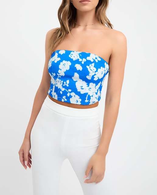 Imagen 0 de Top corto de mujer con estampado floreado