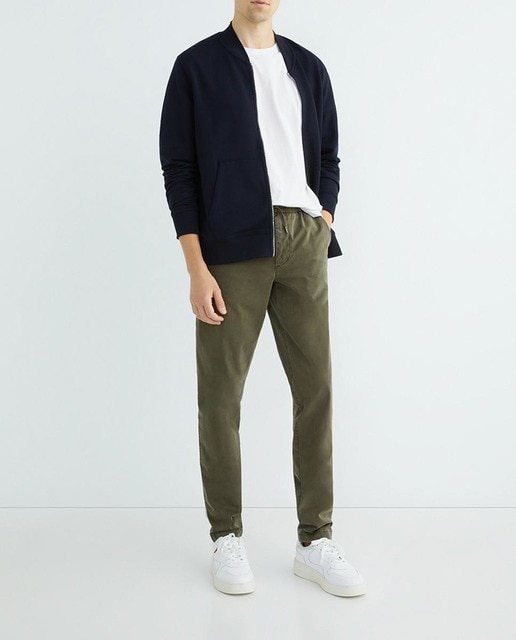 Imagen 0 de Pantalón de hombre Chelsea casual fit tipo chino