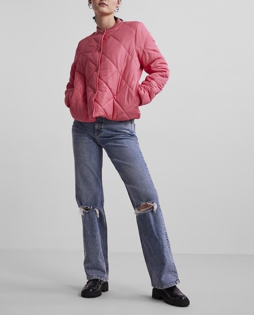 Imagen 0 de Chaqueta acolchada abotonada de mujer