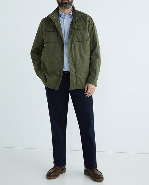 Imagen 0 de Deportiva de hombre ligera con dos bolsillos en el pecho tallas grandes