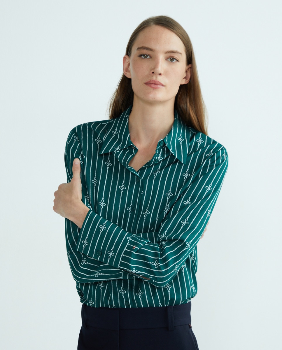 Camisa Fluida e Estampada Verde-escuro-2