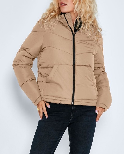 Imagen 0 de Chaqueta de manga larga con capucha de mujer