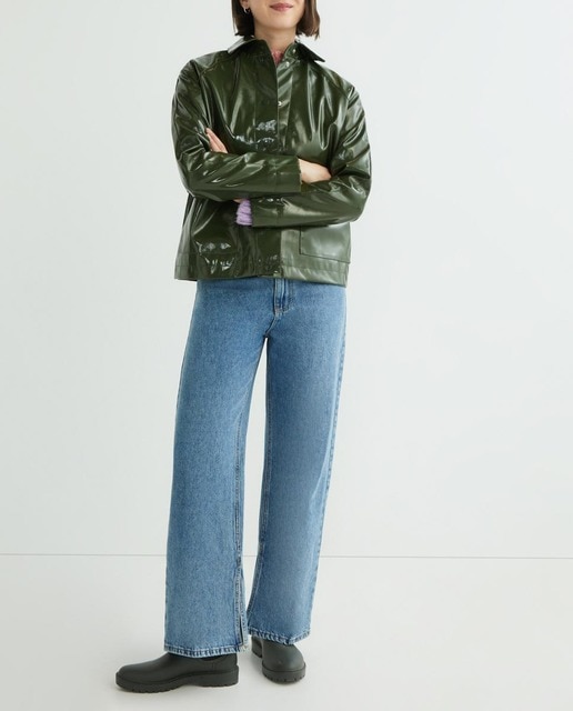 Imagen 0 de Impermeable corto de mujer