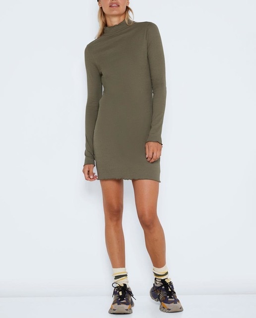 Imagen 0 de Vestido corto de mujer con manga larga