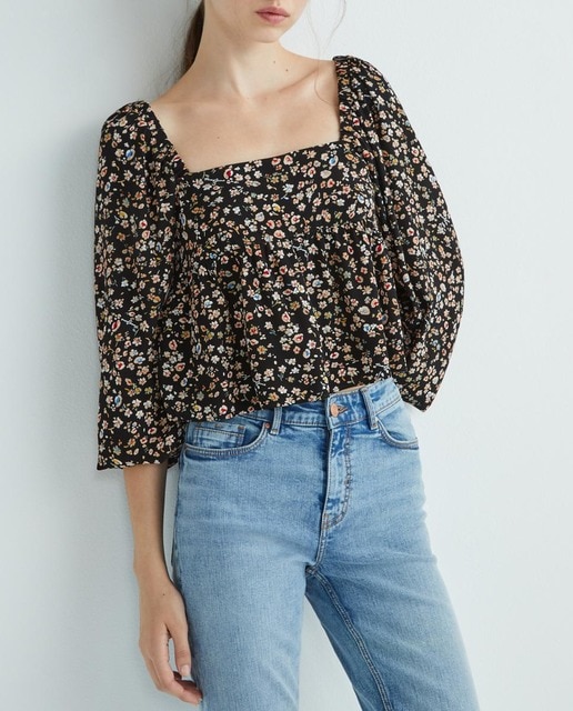 Imagen 0 de Blusa de mujer fluida con escote cuadrado