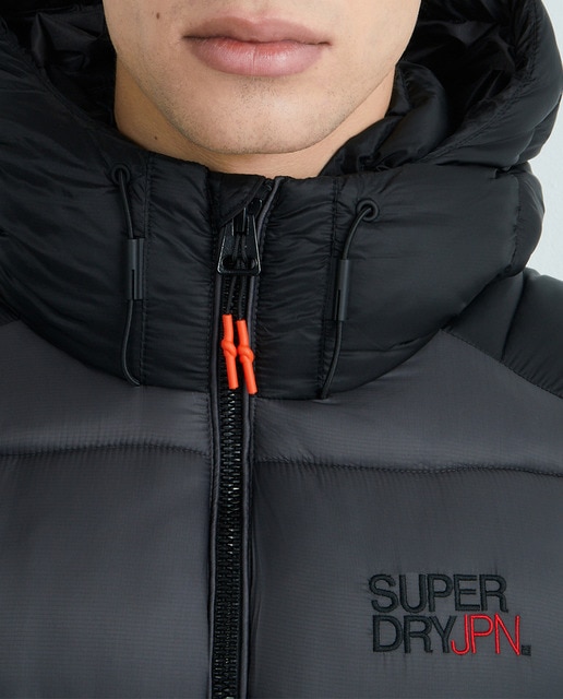 Imagen 0 de Cazadora acolchada con capucha Sports