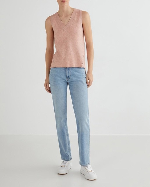 Imagen 0 de Chaleco de mujer de punto cuello pico