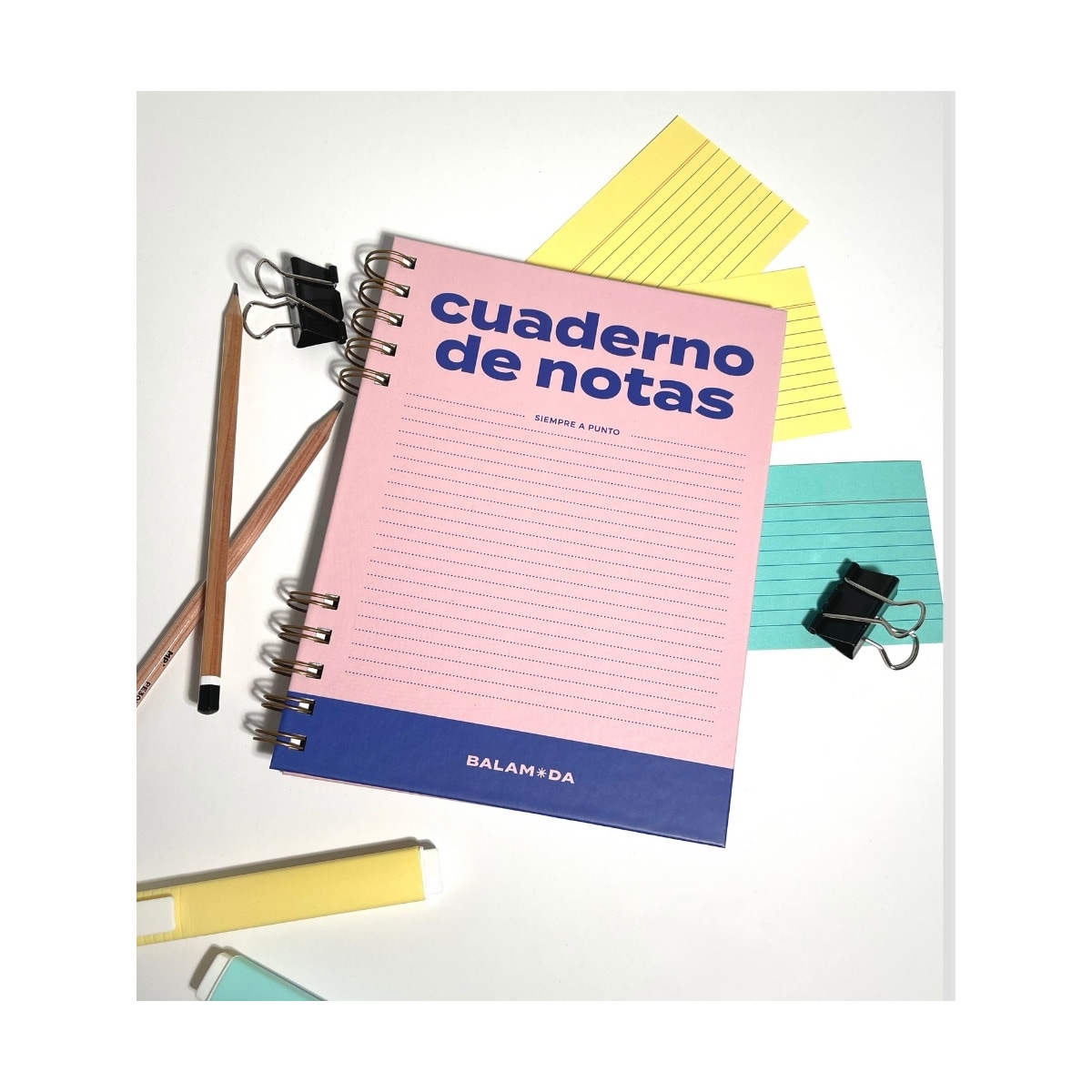 Cuaderno de notas rose Sky de Balamoda rosa y azul 3