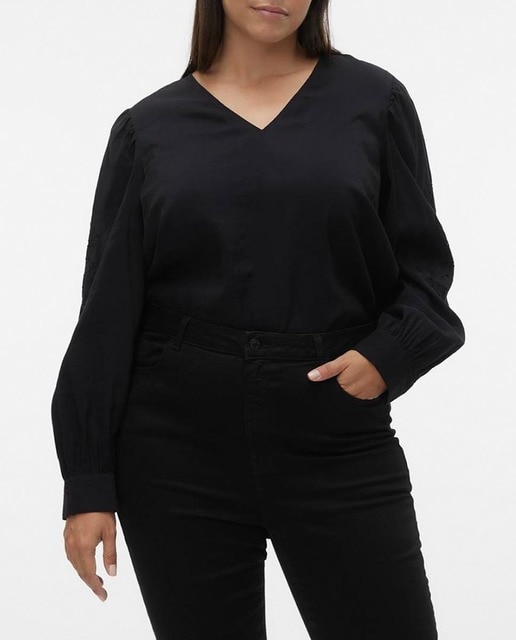Imagen 0 de Blusa con mangas largas caladas de mujer talla grande