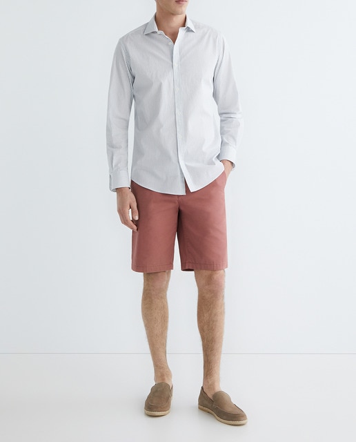 Imagen 0 de Bermuda tipo chino básica de hombre