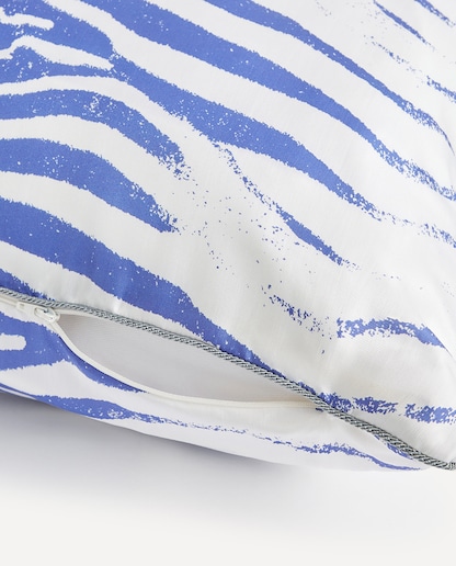 Imagen 0 de Cojín decorativo seda Classic Zebra Roberto Cavalli