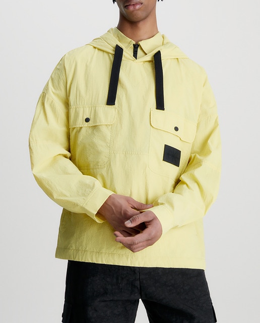 Imagen 0 de Cazadora de hombre de nylon amarilla