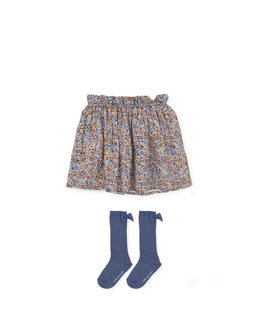 Imagen 0 de Falda de niña con estampado de flores y calcetines a juego