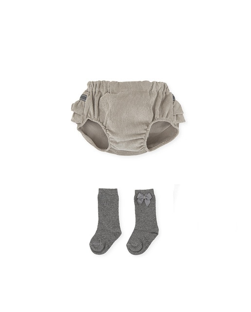 Imagen 0 de Cubrepañal de bebé niña de pana con calcetines