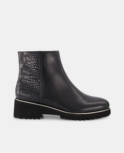 Imagen 0 de Botines de mujer en piel con grabado cocodrilo y cuña - Línea Comfort
