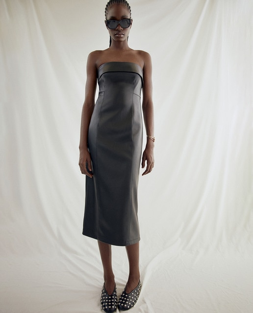 Imagem 0 de Vestido com Decote Caicai
