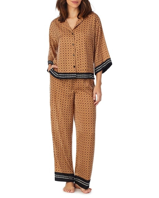 Imagen 0 de Pijama largo estampado mujer