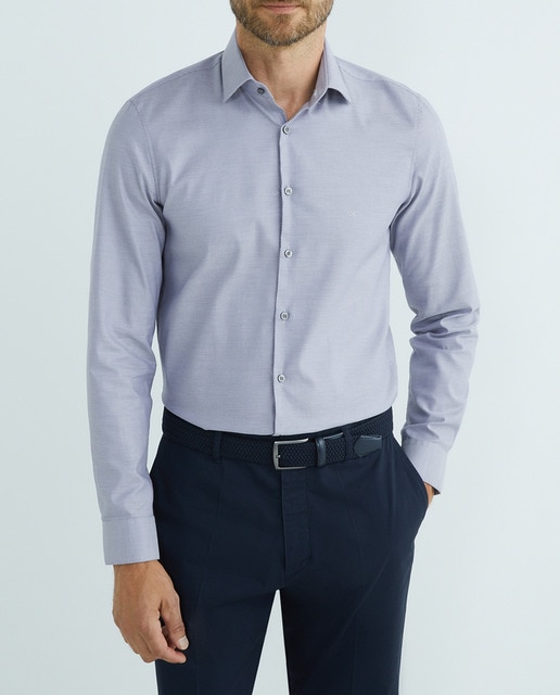 Imagen 0 de Camisa de hombre de vestir slim en color morado