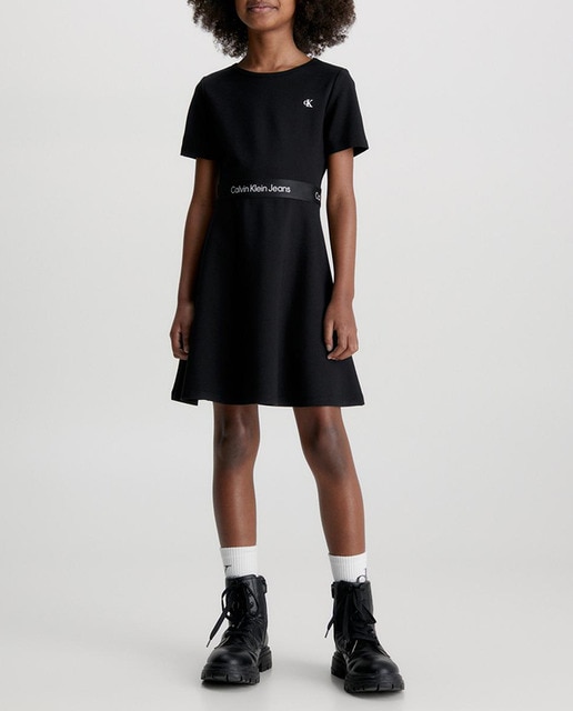 Imagen 0 de Vestido de niña negro de manga corta