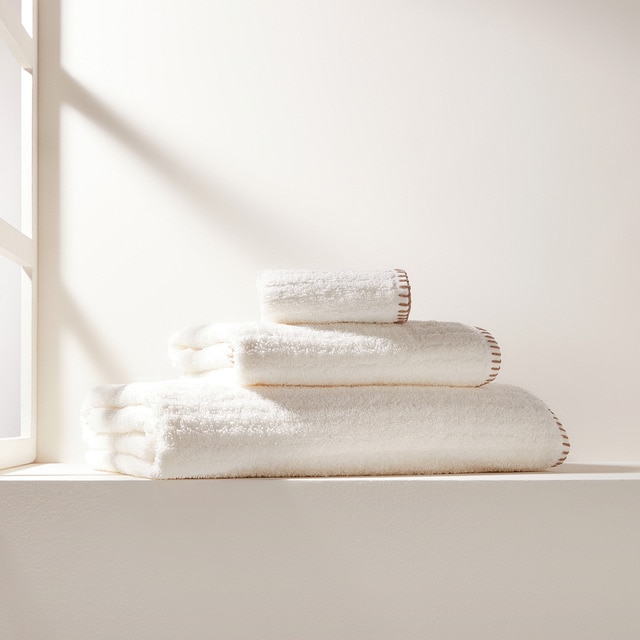 Imagen 0 de Toalla de baño algodón 500 gr/m2 Pespunte El Corte Inglés