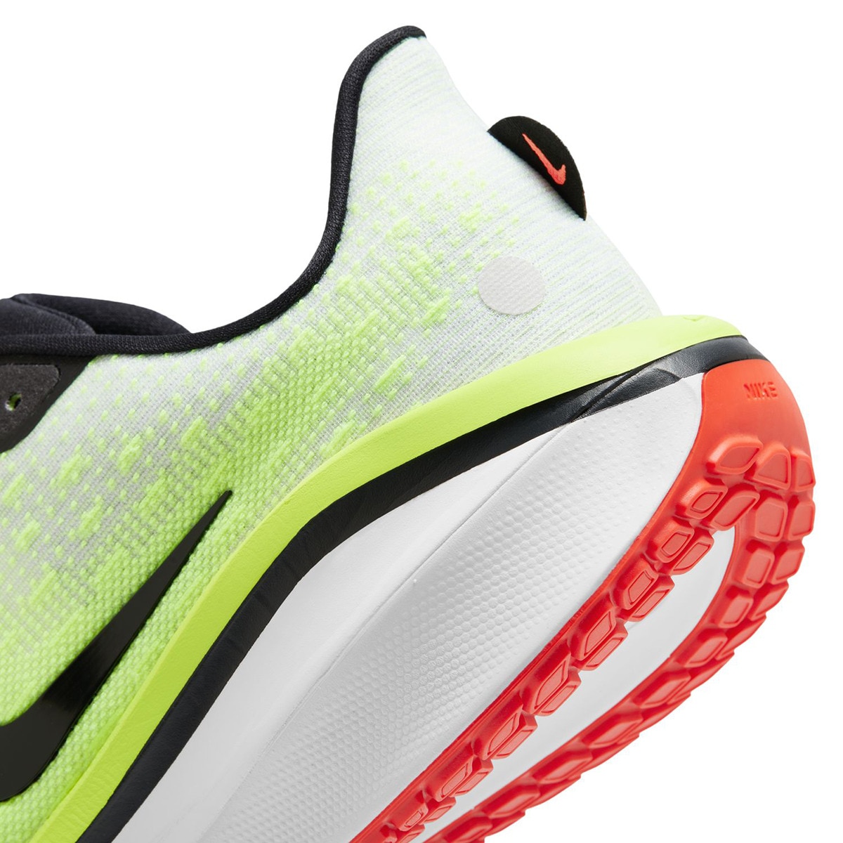 Nike VOMERO 17 TALARIA F2587-700 蛍光イエロー