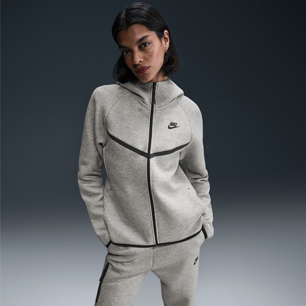 Sweatshirt de Mulher Tech Fleece WR Cinzento-1