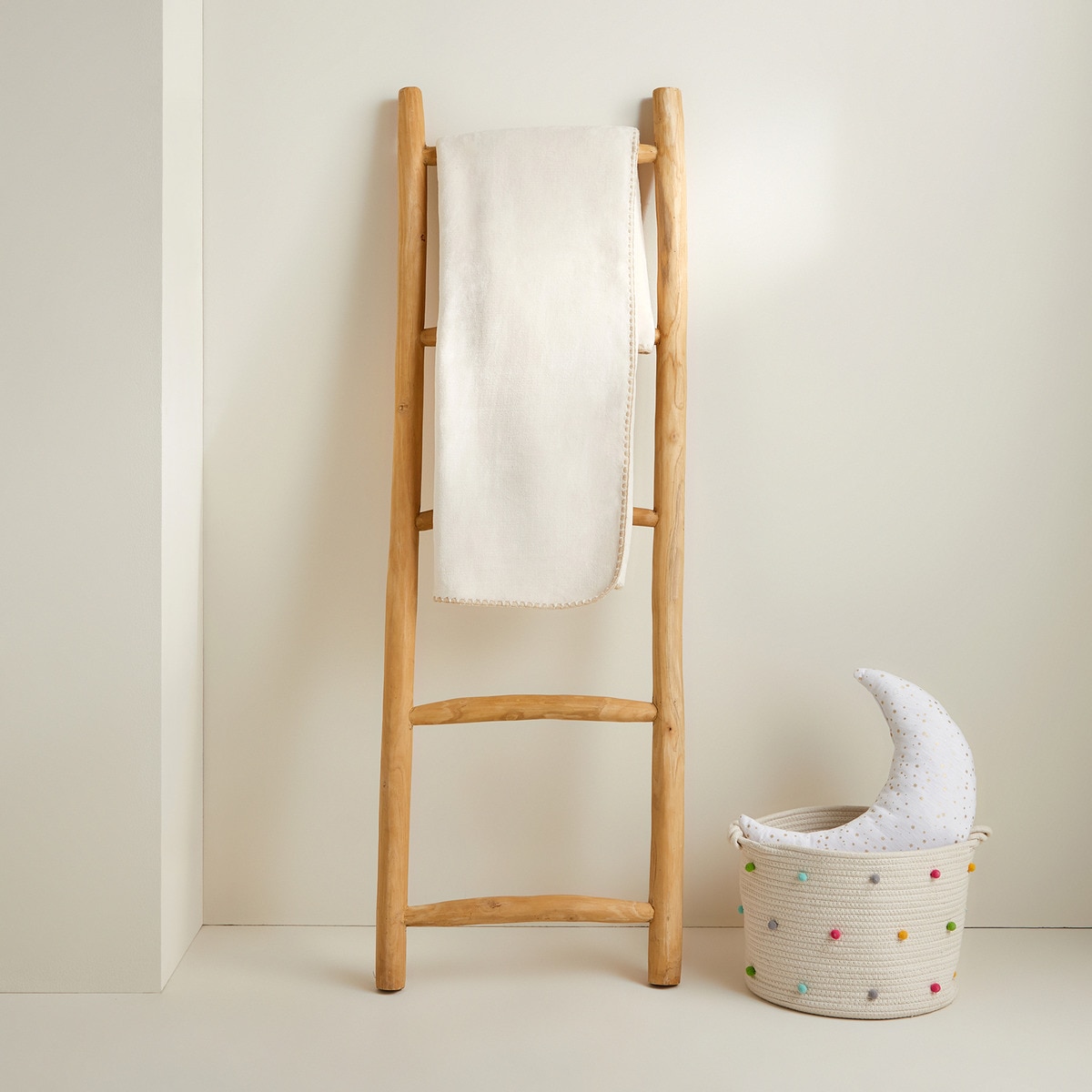 Manta Decorativa Infantil Polly Cru-1