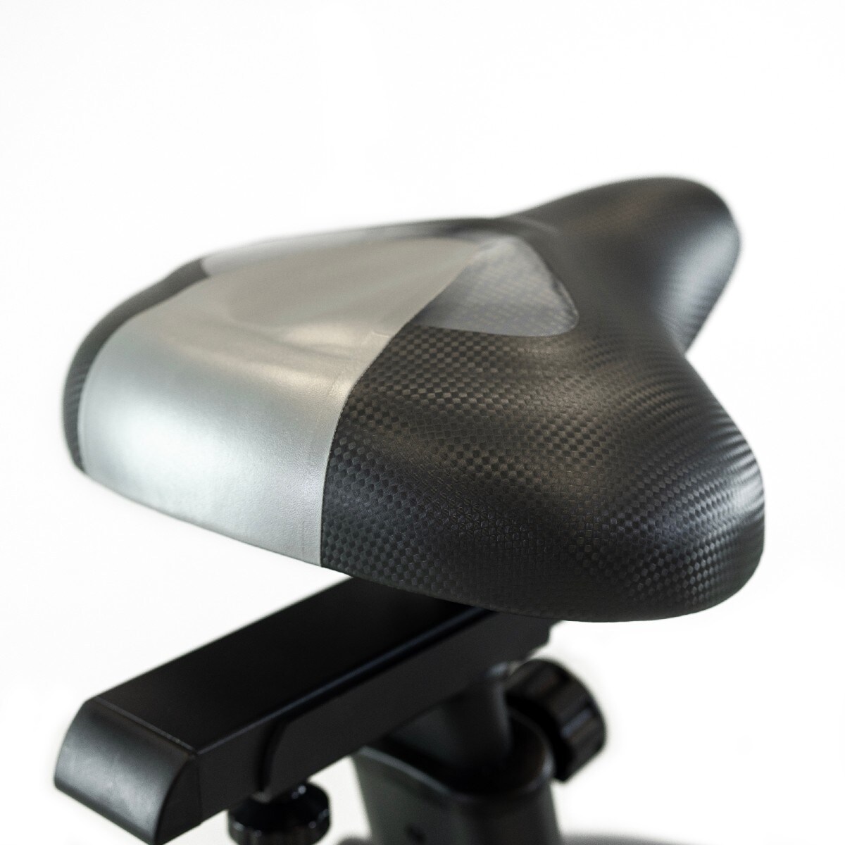 Bicicleta Estática Carbon Multimedia 8