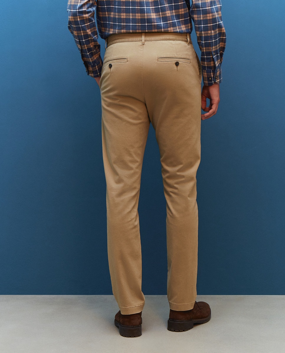 Calças Desportivas Slim Fit em Algodão Elastómero Camel-3