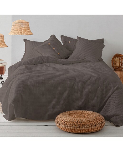 Imagen 0 de Dúo de funda nórdica de algodón Banús café. Cama de 180 cm. Cierre con clips