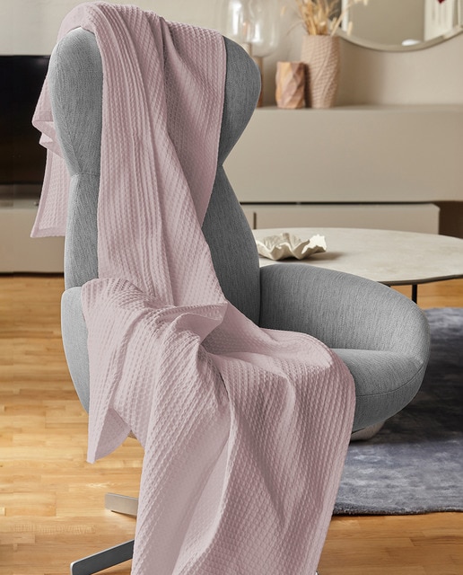 Imagen 0 de Plaid Banús color Rosa. 140x190 cm