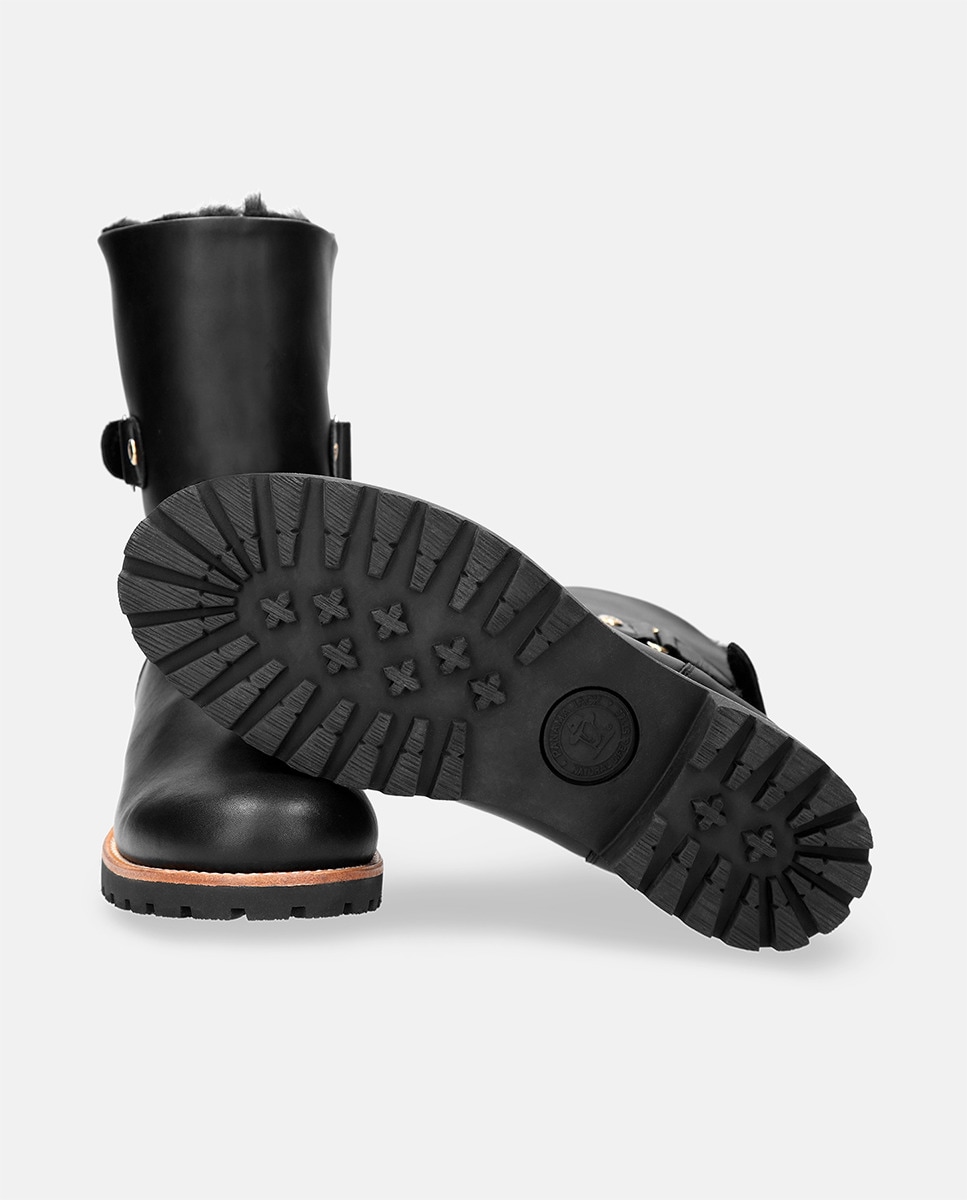 Botins Rasos de Cano Médio em Pele Waterproof e Forro Interior de Pelo - Preto Preto-4