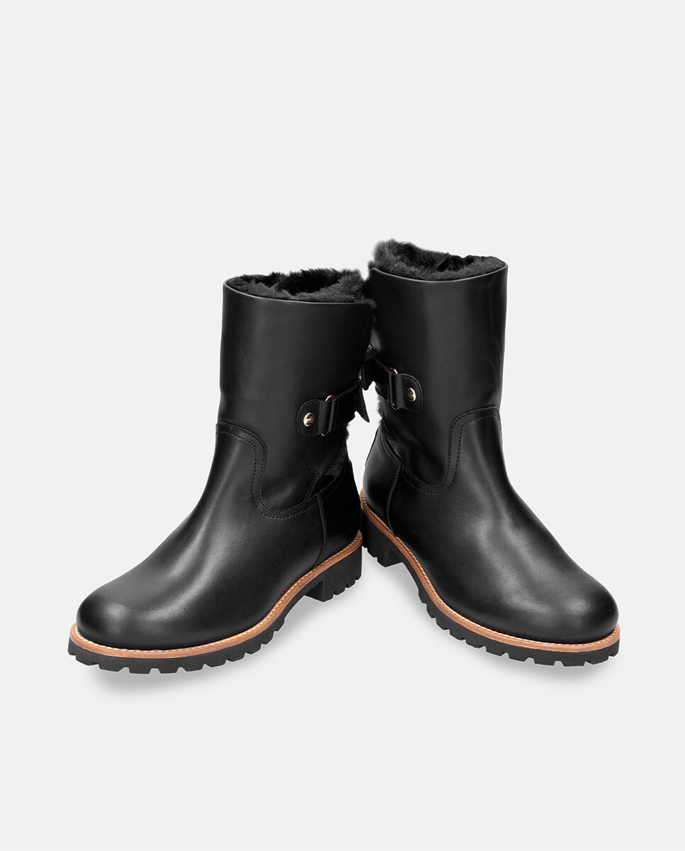 Botins Rasos de Cano Médio em Pele Waterproof e Forro Interior de Pelo - Preto Preto-3