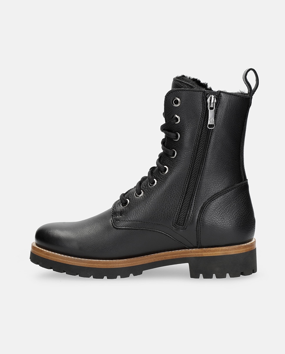 Botins Frisia com Forro Interior de Pelo e em Pele Waterproof Preto-5