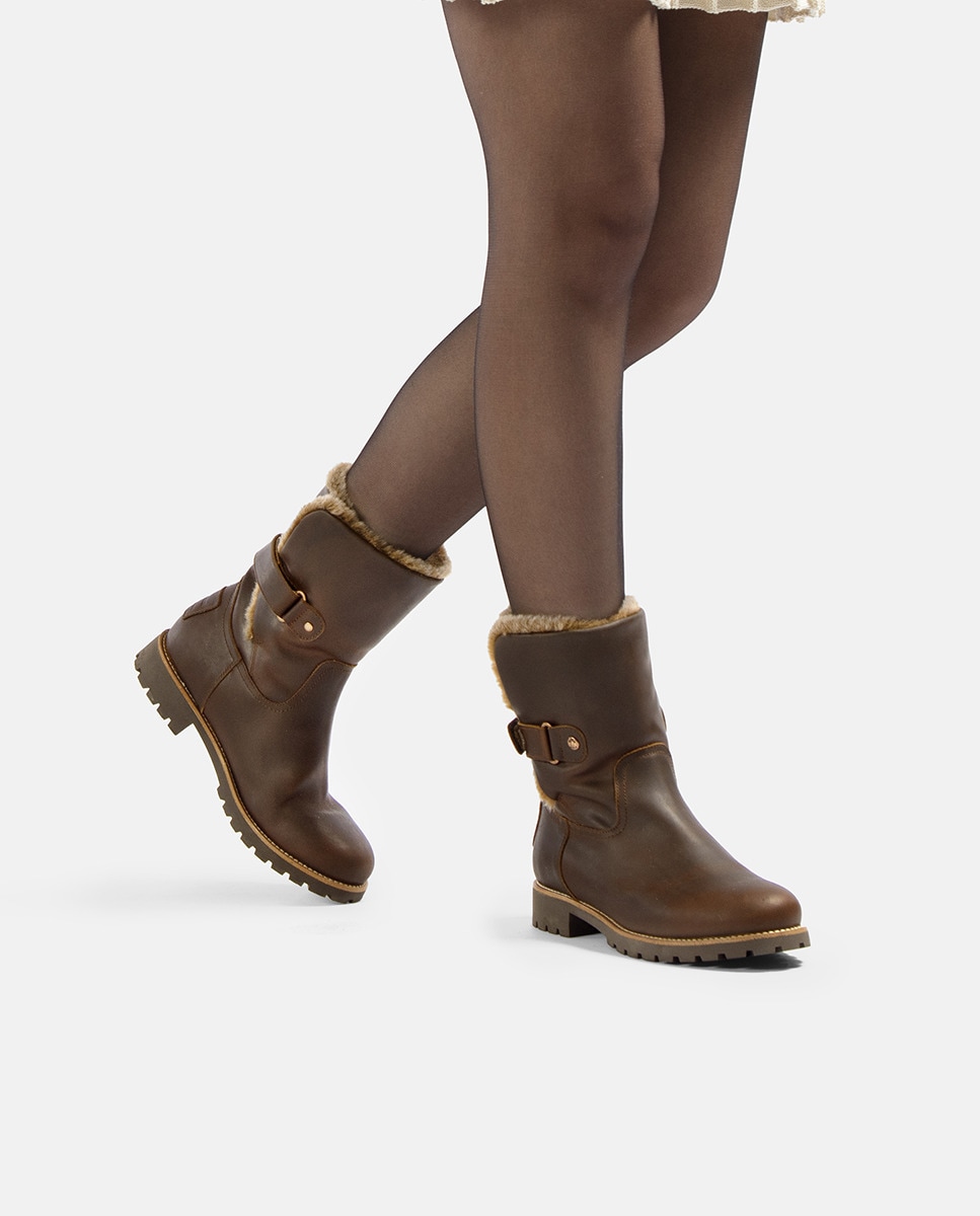 Botas em Pele e com Forro de Pelo Sintético Castanho-2