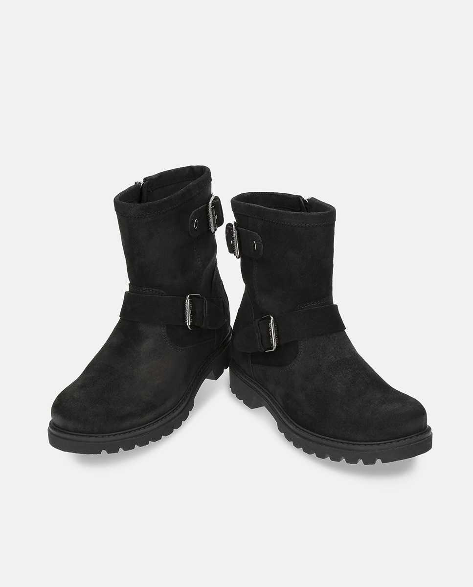 Botas em Velour e com Forro de Pele Preto-3