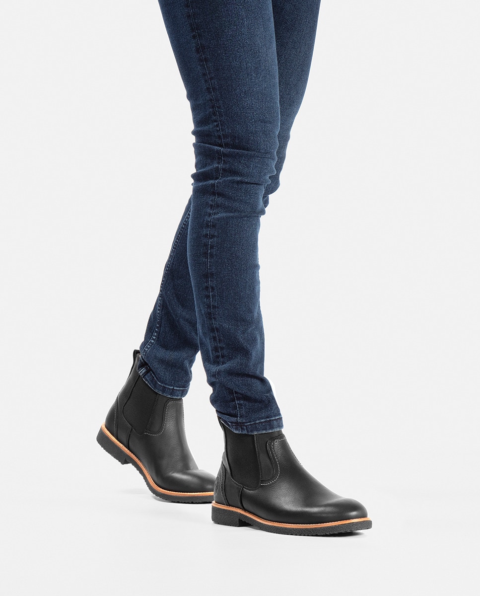 Botins em Pele com Forro de Pelo Natural Preto-14